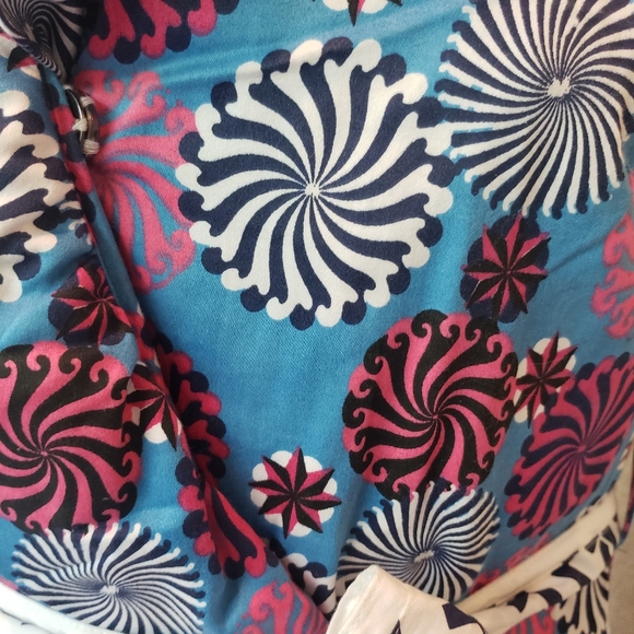 Pinwheel Patterned Ruffled Wrap Dress with Pockets- Size Small - Picture 3 of 4